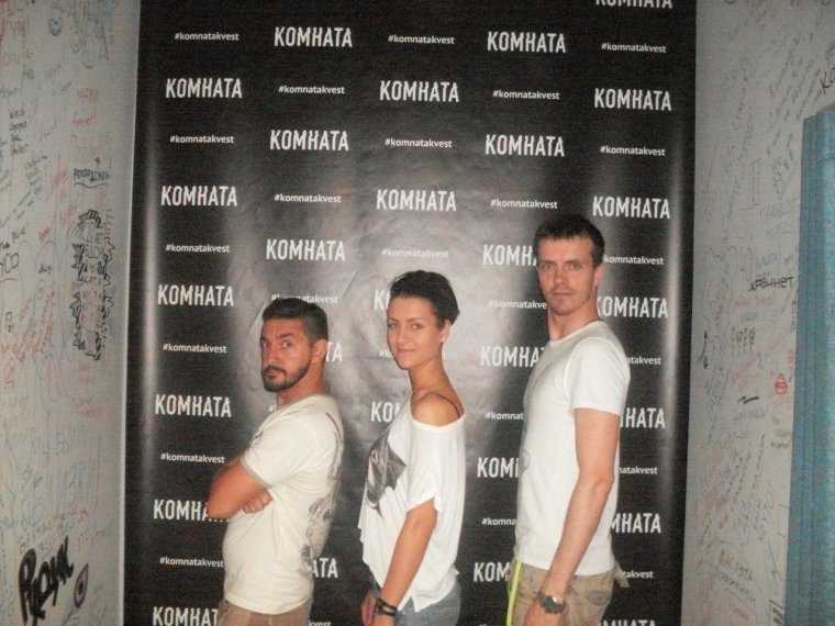 Арсений Попов в кепке