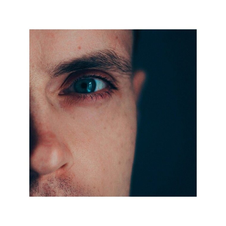 Арсений Попов с лисой