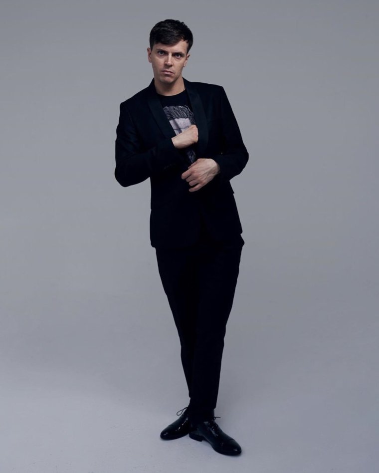 Арсений Попов молодой 2001