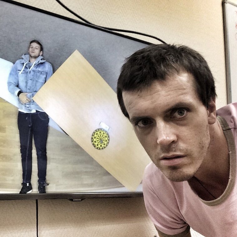 Арсений Попов