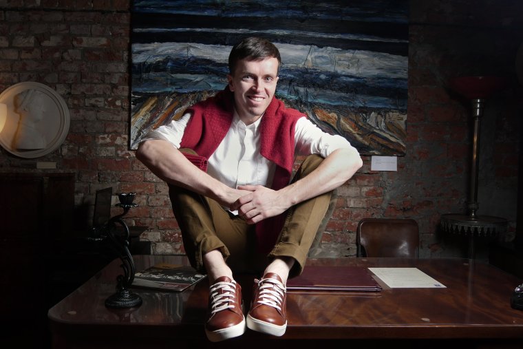 Арсений Попов фотосессия