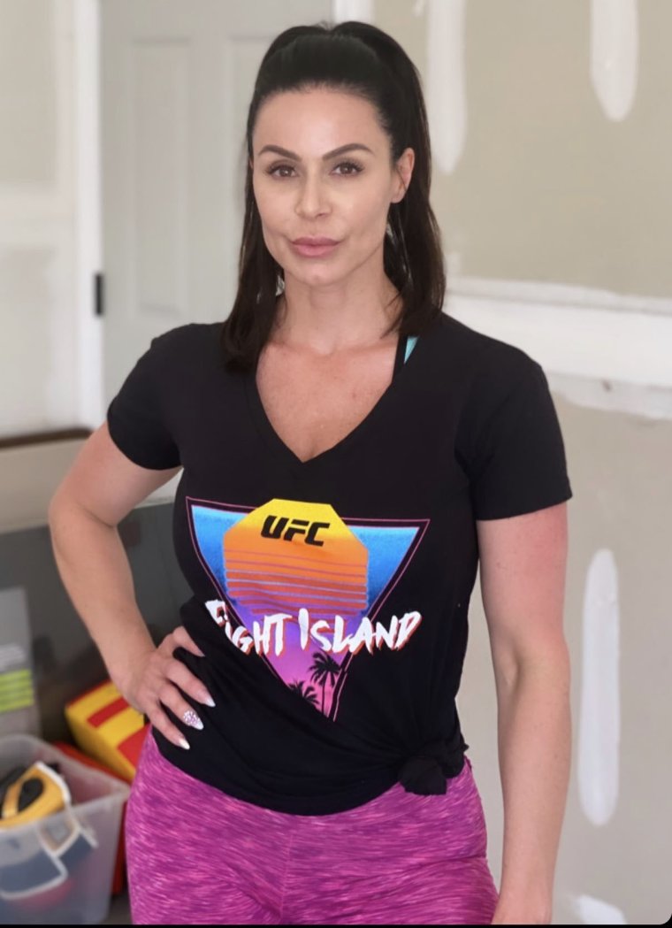 Кендра ласт в 20 лет