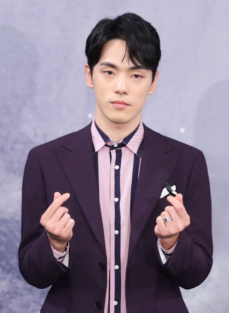 Kim Jung-Hyun (actor, born 1990)