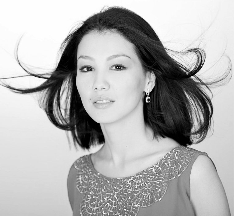 Казахская актриса Аружан