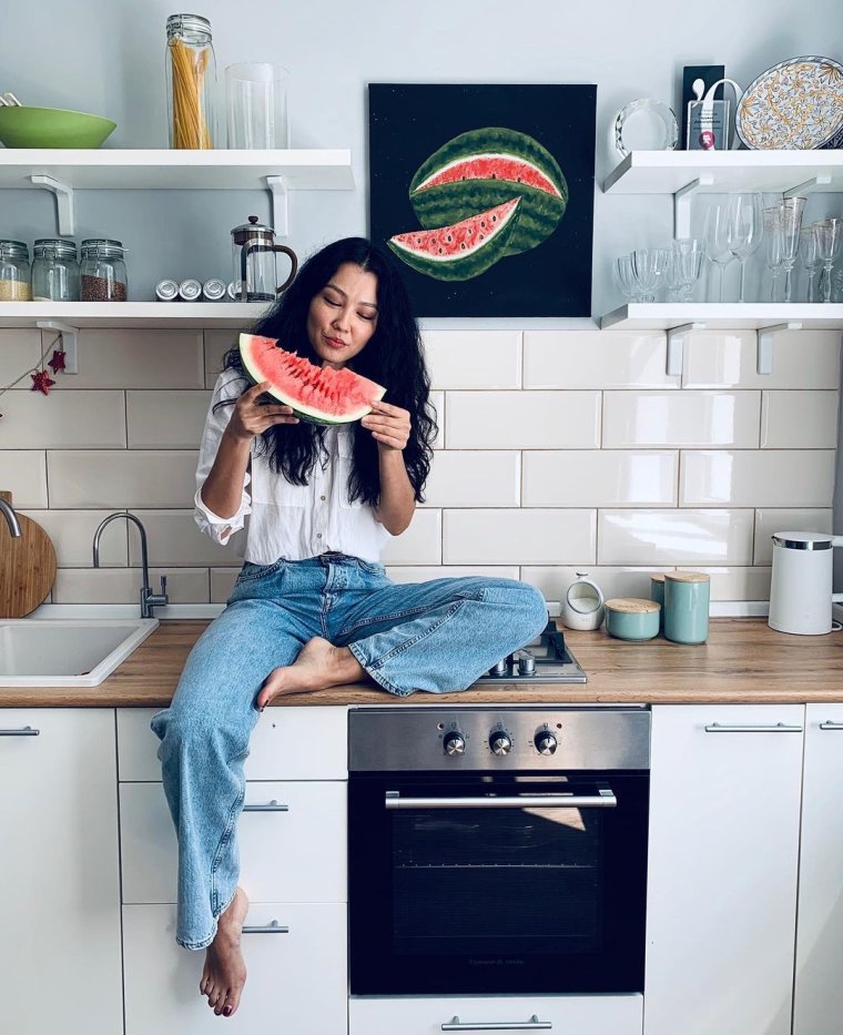 Аружан Джазильбекова фигура