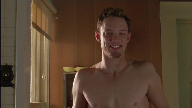 Мэттью Лиллард голый