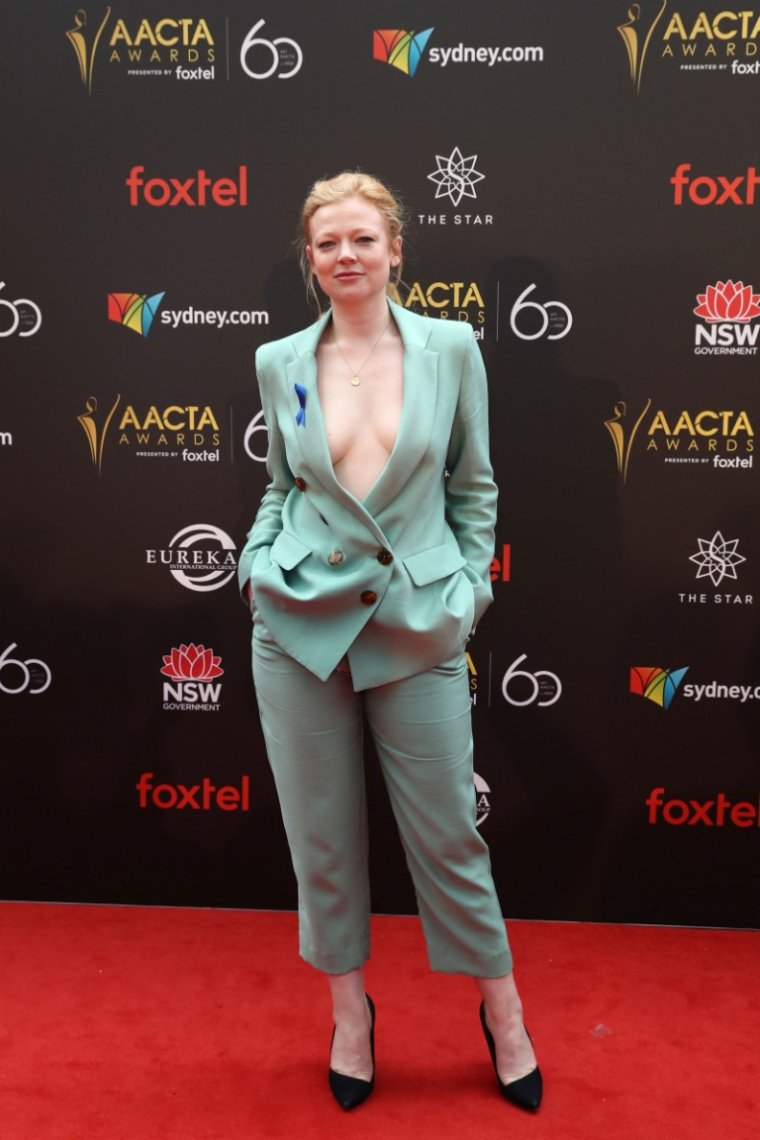 Сара Снук фигура