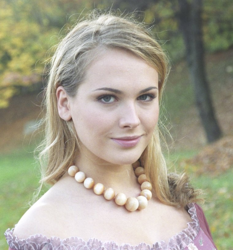 Анна Курникова +18