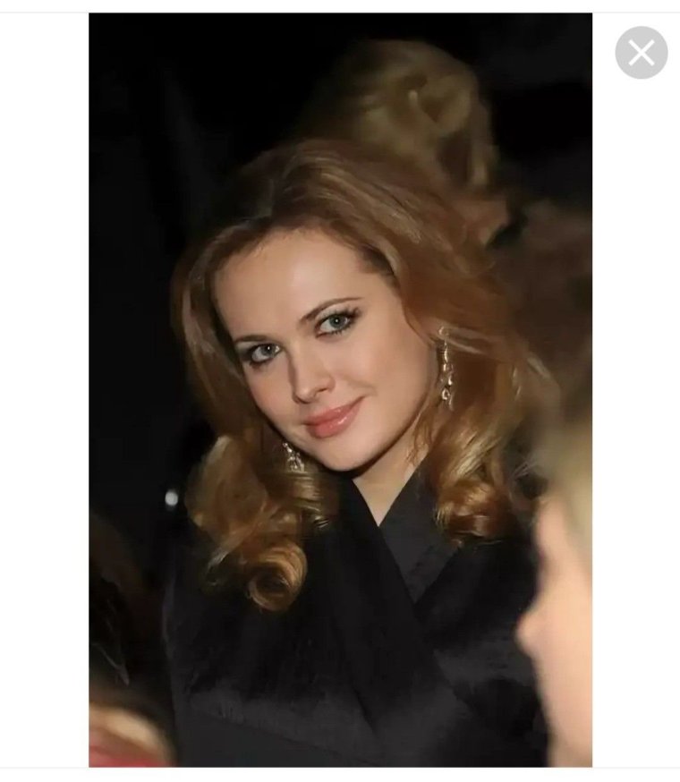 Алина Ланина ягодицы