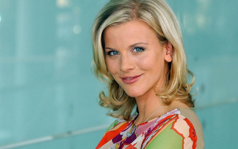 Ева хаберманн ноги