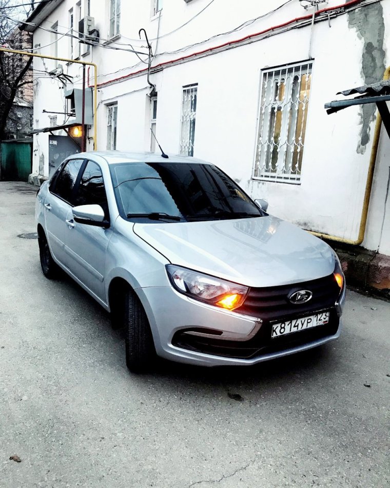 Лада Гранта FL 2020