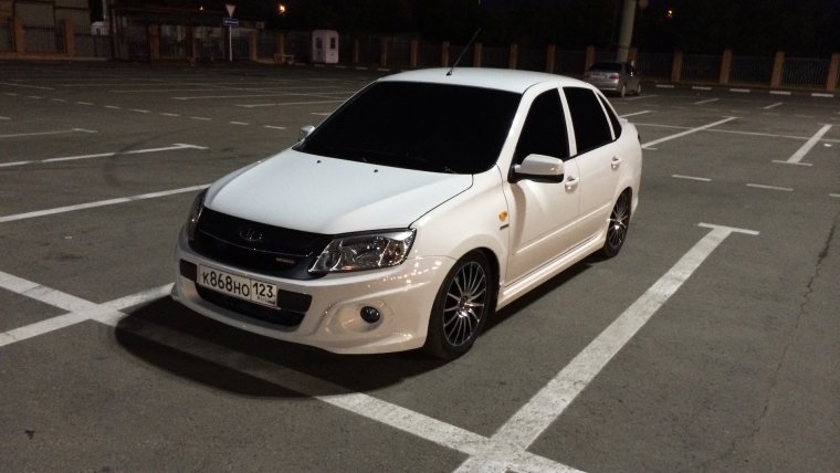 Лада Гранта бункер белая