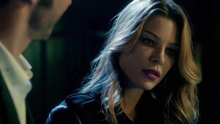 Лорен Джерман джакузи