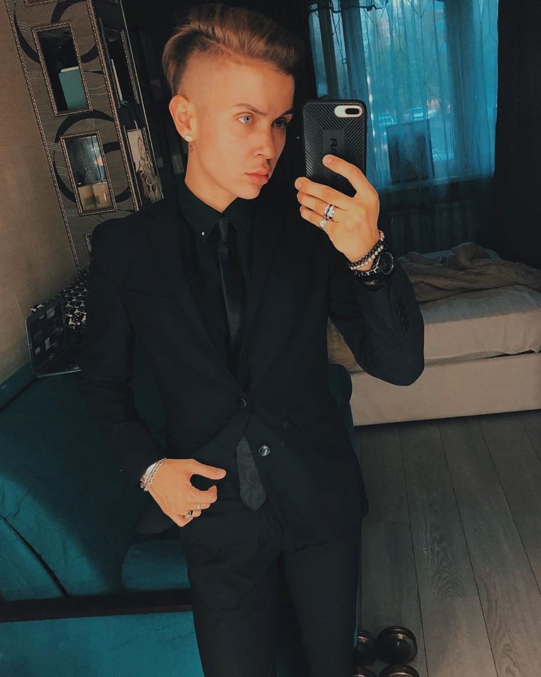 Стрижка Ксении Милас