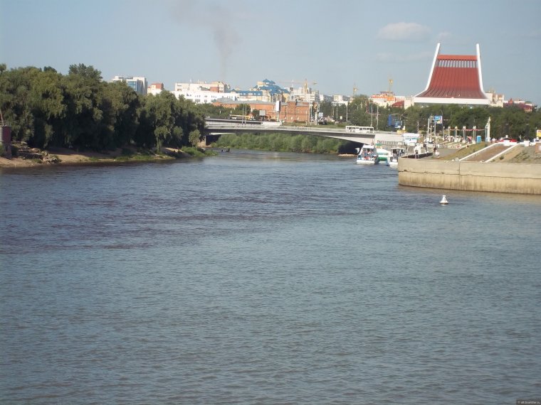 Слияние Оми и Иртыша