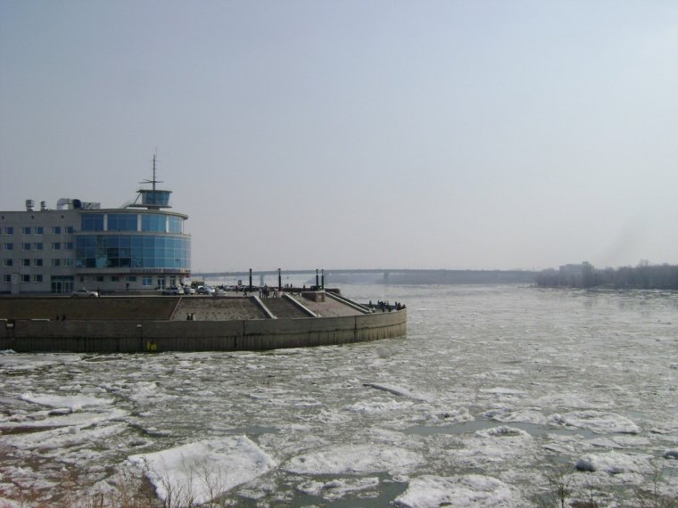 Вскрытие реки Иртыш