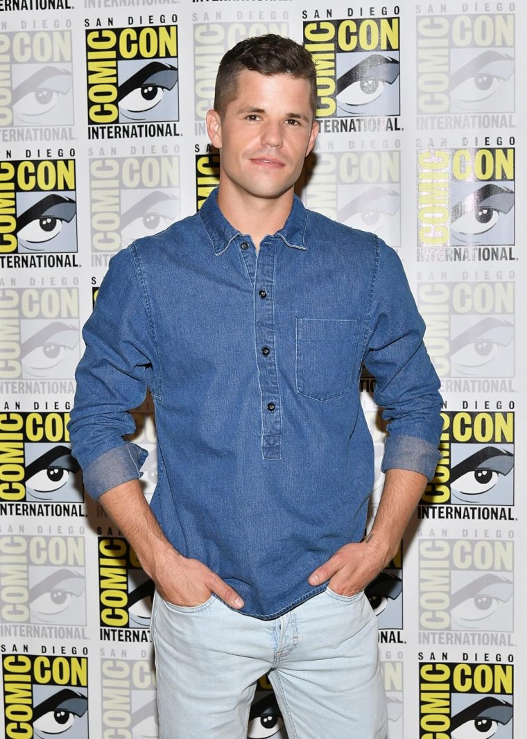 Чарли Карвер сейчас 2022