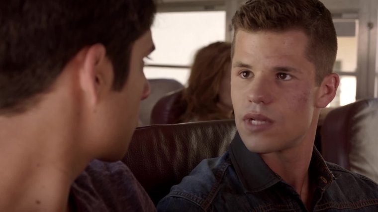 Чарли Карвер сериал