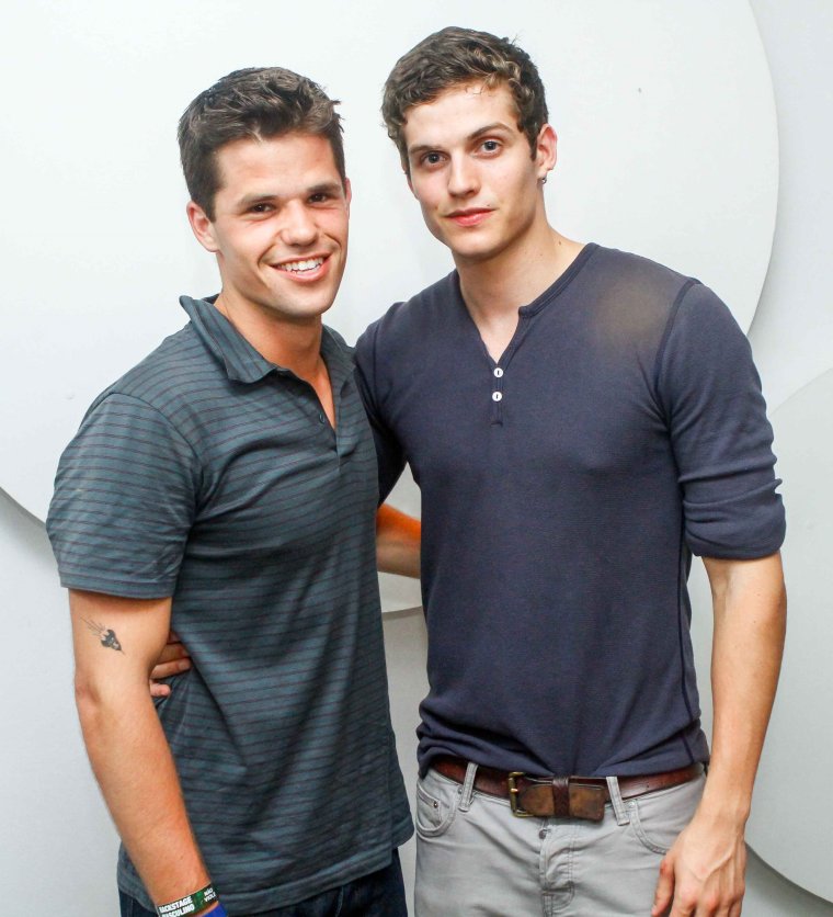 Чарли Карвер Волчонок