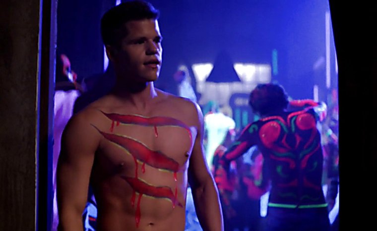 Чарли Карвер и Макс Карвер 2022