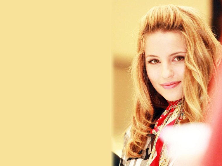 Дианна Агрон 2010