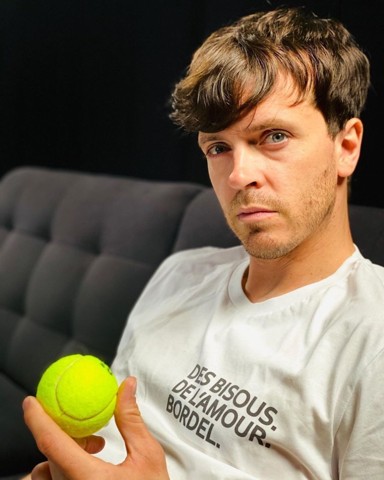 Арсений Попов с бородой