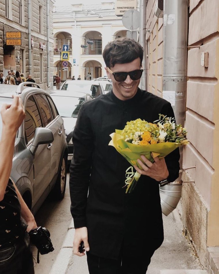 Арсений Попов