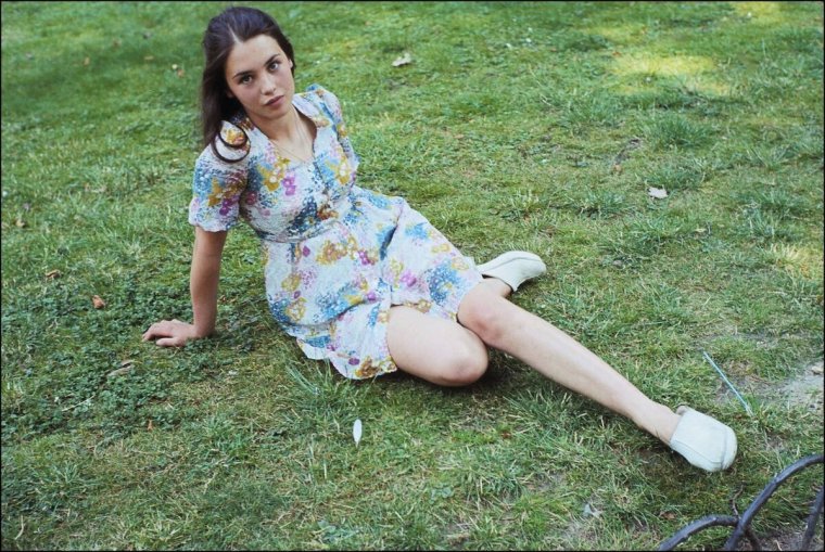 Изабель Аджани ноги