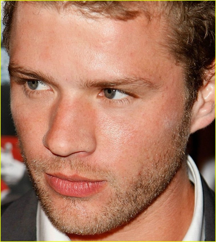 Райан Филипп тело