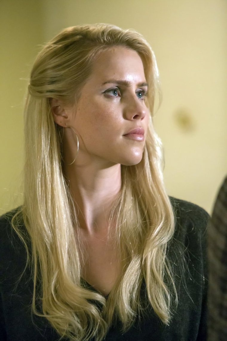 Клер Холт фильмы