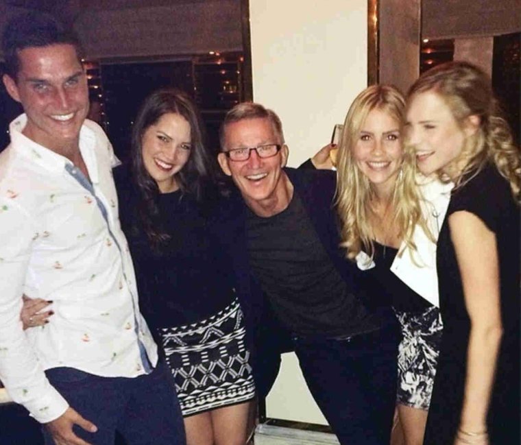 Сестра Клер Холт