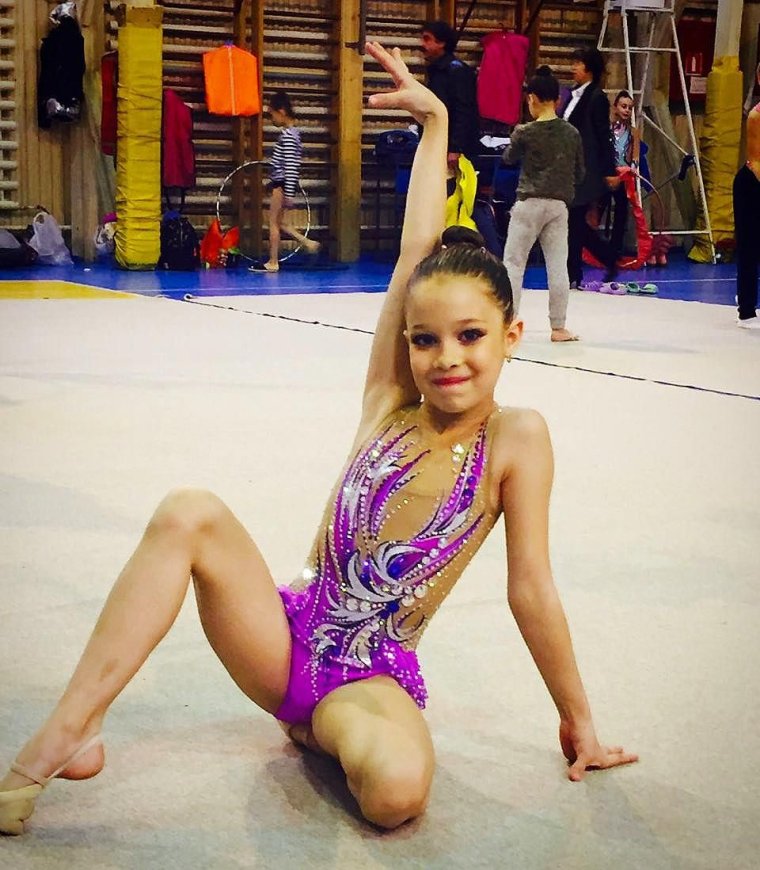 Маленькие гимнастки