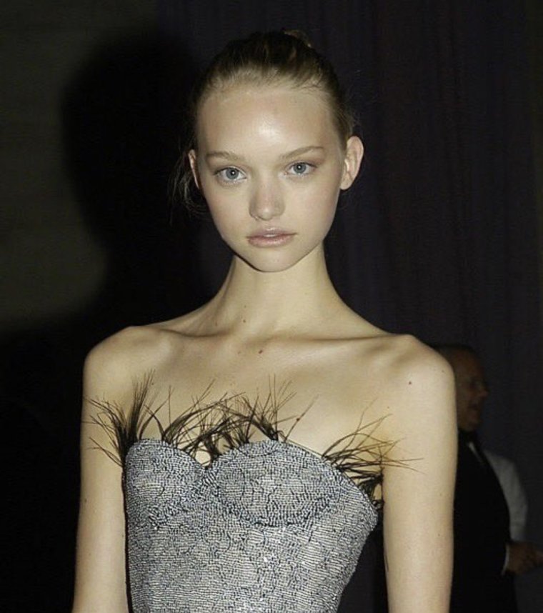 Джемма Уорд на подиуме