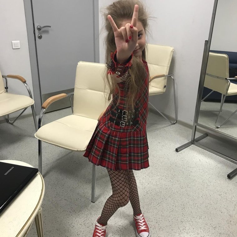 Александра горшенёва