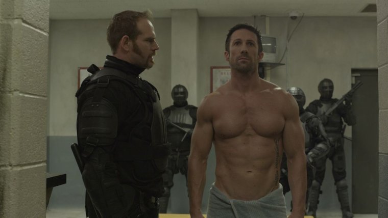 Мэттью Риз бунт