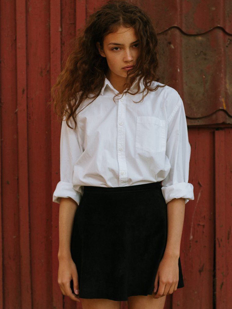 Саша Кичигина с ровными волосами