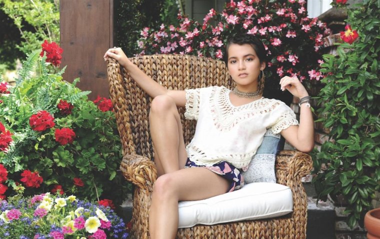 Isabela MERCED stills
