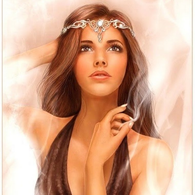 Тая Романова