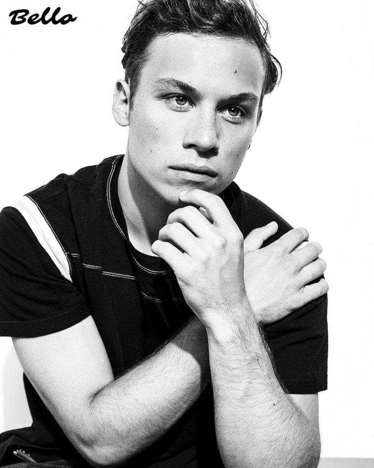 Финн Коул и Давид кросс