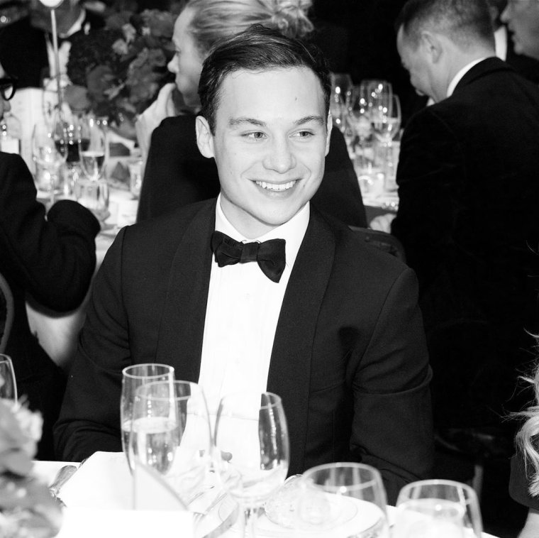 Финн Коул и Джо Коул братья