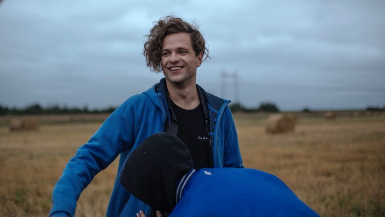 Олег ЛСП кудри