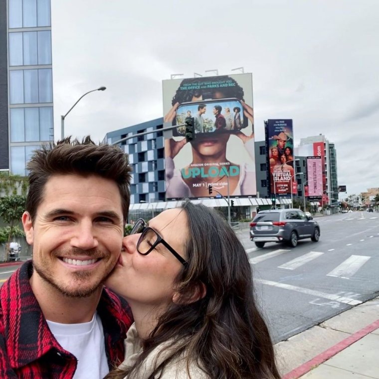 Робби Амелл с женой