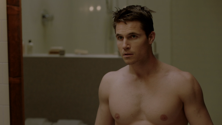 Робби Амелл член