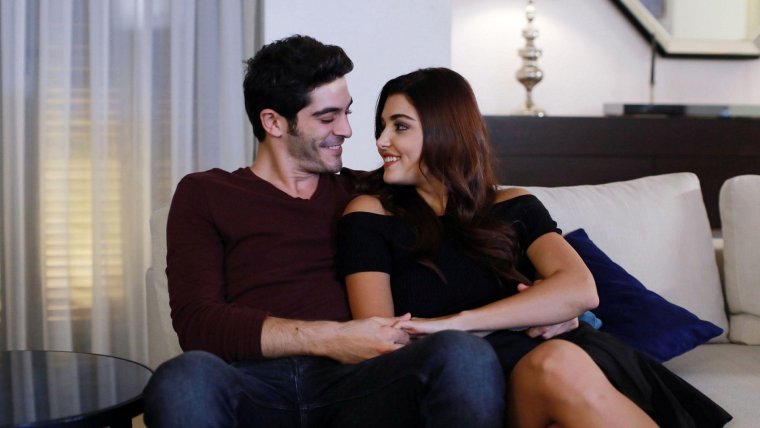 Турецкий сериал Мурат и Хаят