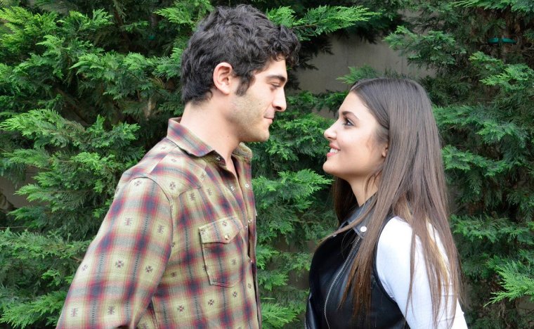 Бурак Дениз и Ханде Эрчел сериалы