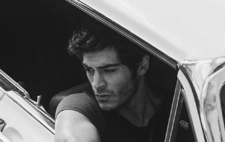 Турецкого сериала Бурак Дениз сериал