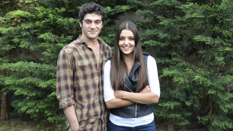 Бурак Дениз и Ханде Эрчел сериалы