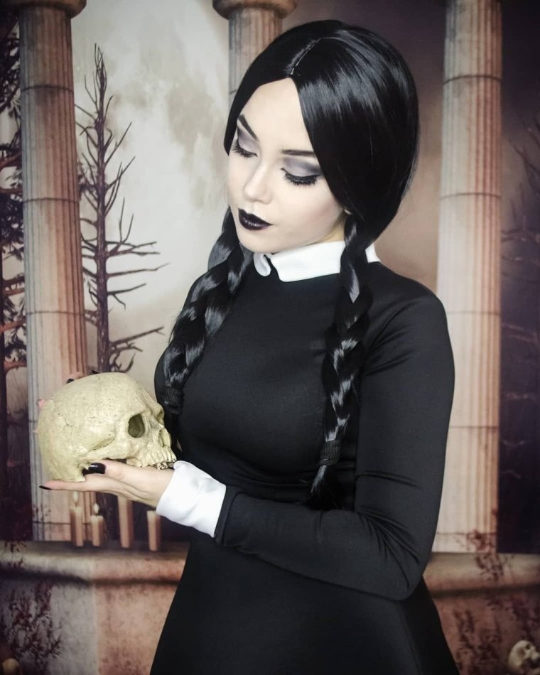 Образ Уэнсдей Аддамс