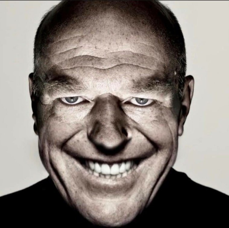 Веселый и грустный Дин Норрис