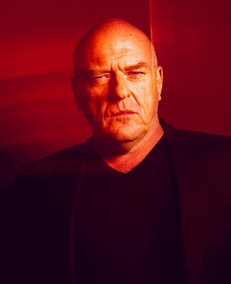 Дин Норрис 2022